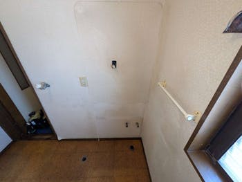 静岡県静岡市のお客様の洗面化粧台・洗面所床工事　具体的な工事内容2