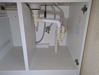 静岡県静岡市のお客様の洗面化粧台・洗面所床工事　具体的な工事内容1