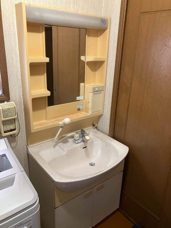 工事前　群馬県佐波郡玉村町のお客様の洗面化粧台交換工事