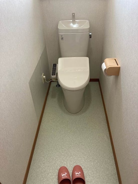 工事後 静岡県袋井市のお客様のトイレ交換・床貼り換え工事