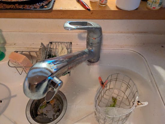 工事前　静岡県浜松市のお客様のキッチン混合水栓交換工事