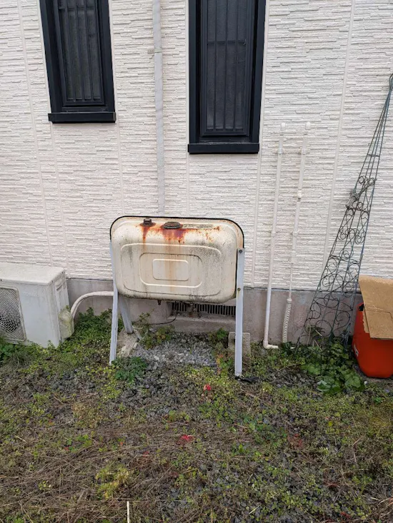 工事前　東京都青梅市のお客様のホームタンク取付工事