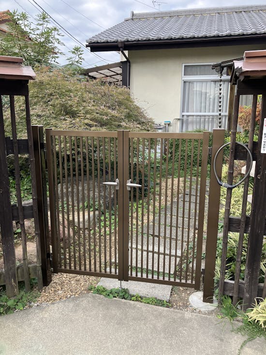 工事後 前橋市のお客様の門扉設置工事