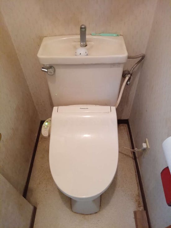 工事前　東京都青梅市新町のお客様のトイレ交換工事