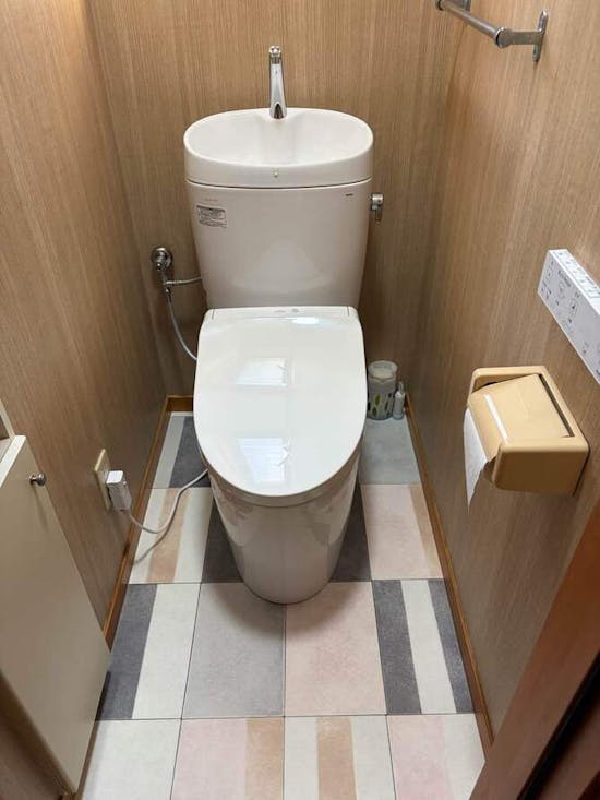 工事後 神奈川県相模原市のお客様のトイレ内装工事