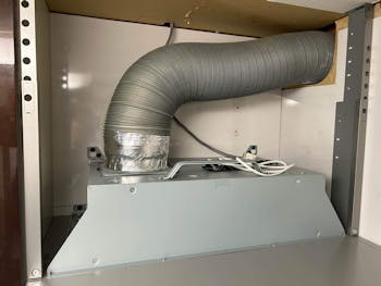 神奈川県横浜市のお客様のビルコン・レンジフード交換工事　具体的な工事内容3