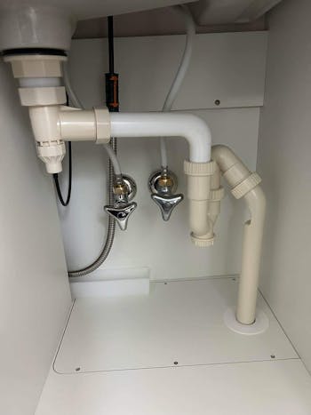 東京都八王子市のお客様の洗面化粧台工事　具体的な工事内容1