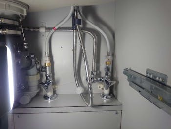 愛知県名古屋市のお客様の水栓交換工事　具体的な工事内容1