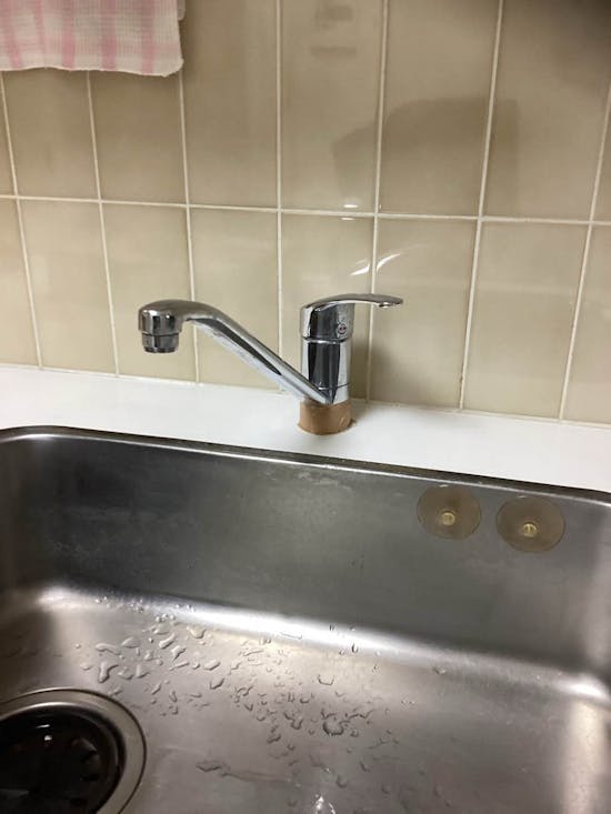 工事前　神奈川県茅ヶ崎市のお客様のキッチン水栓工事