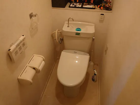 工事前　愛知県名古屋市のトイレ交換工事