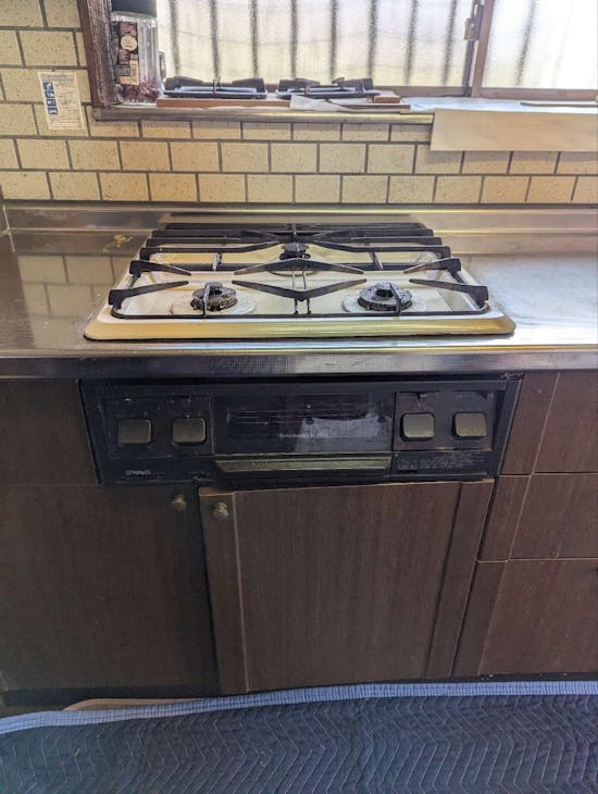 工事前　三重県桑名市のお客様のビルトインコンロ交換工事