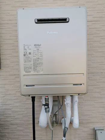 神奈川県伊勢原市のお客様の給湯器交換工事