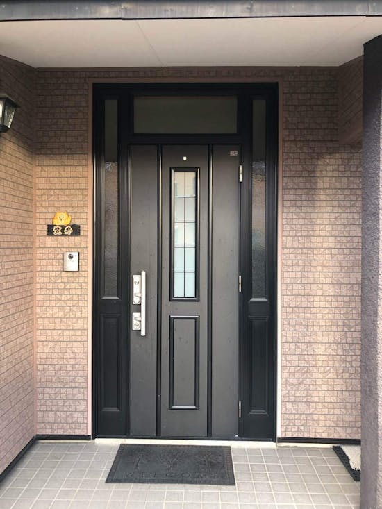 工事前　福島県会津若松市のお客様の玄関ドア工事 