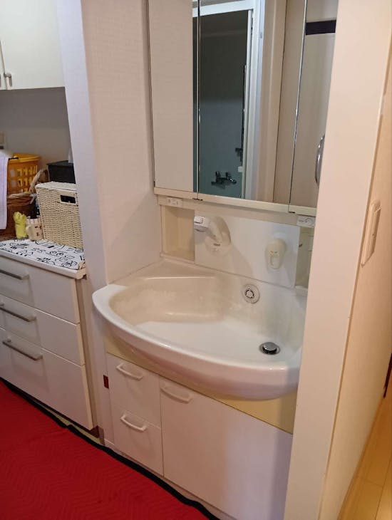 工事前　千葉県習志野市のお客様の洗面化粧台交換工事