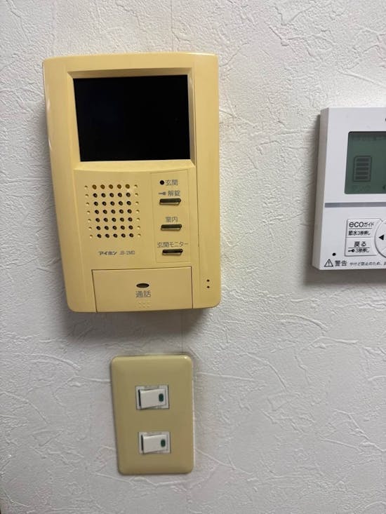 工事前 埼玉県坂戸市のお客様のTVドアホン交換工事