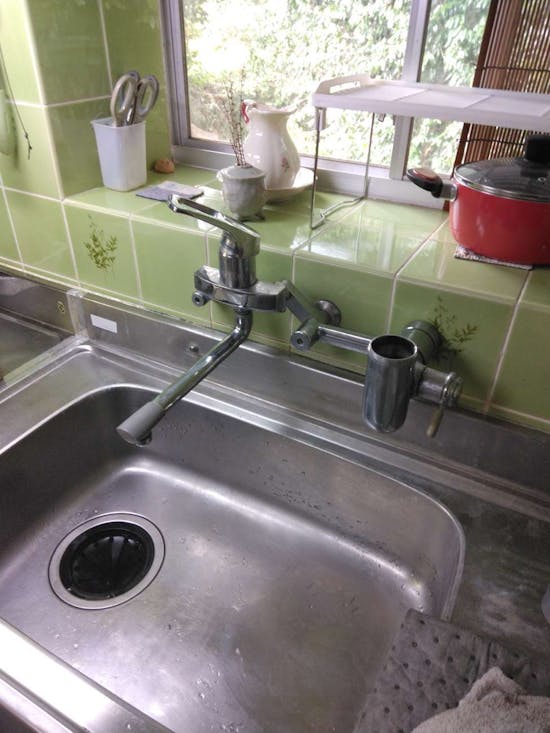 工事前 神奈川県横須賀市のお客様の浴室水栓交換工事