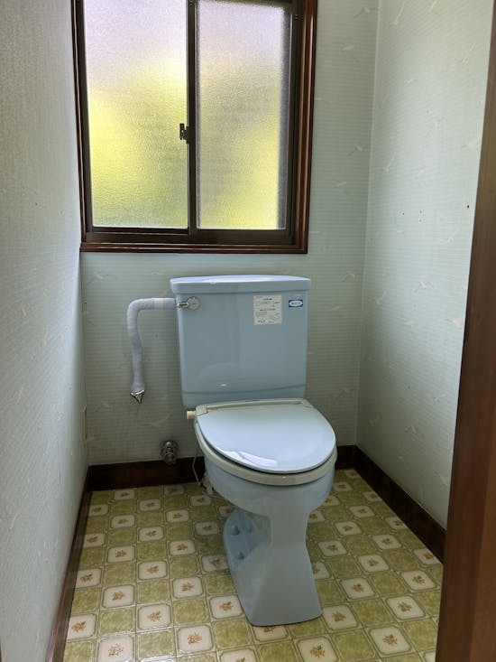工事前 小諸市のお客様のトイレ工事