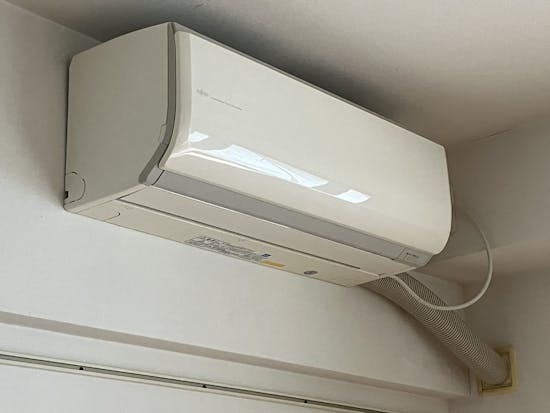 工事前 浜松市中央区のお客様のエアコン工事