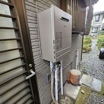神奈川県横須賀市のお客様の給湯器交換工事