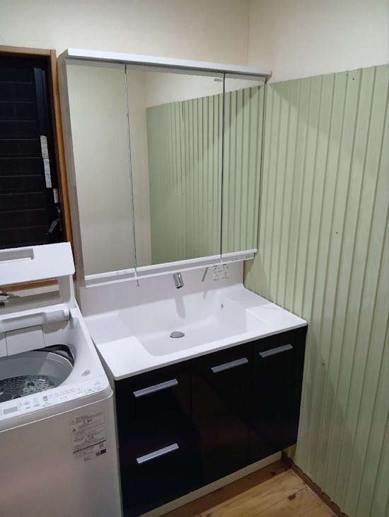 工事後 東京都八王子市のお客様の洗面化粧台交換工事