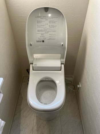 埼玉県三郷市のお客様のトイレ交換工事
