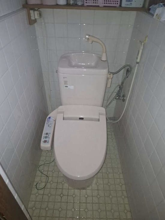 工事前　宮城県大崎市のお客様の温水便座交換工事