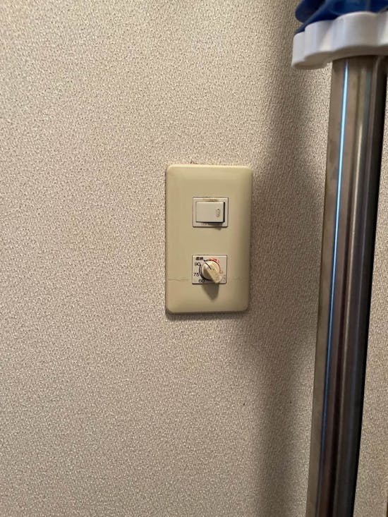 工事前 宮城県仙台市のお客様のタイマー付きコンセント交換工事