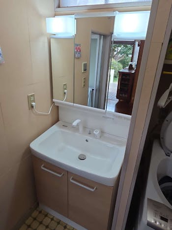 栃木県大田原市のお客様の洗面台設置工事