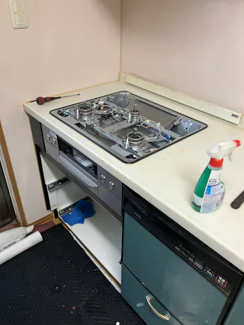 埼玉県日高市のお客様のビルトインコンロ交換工事　具体的な工事内容3