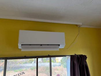 静岡県沼津市のお客様のエアコン交換工事