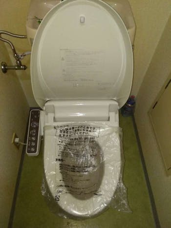 東京都青梅市のお客様の便座交換工事