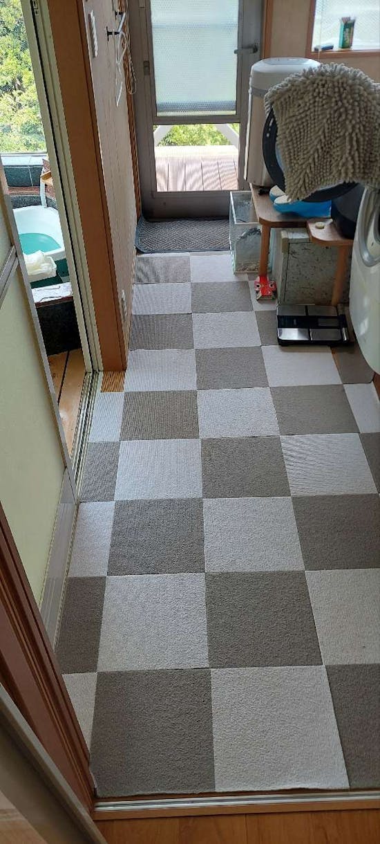 工事前　静岡県伊東市のお客様のタイルカーペット工事