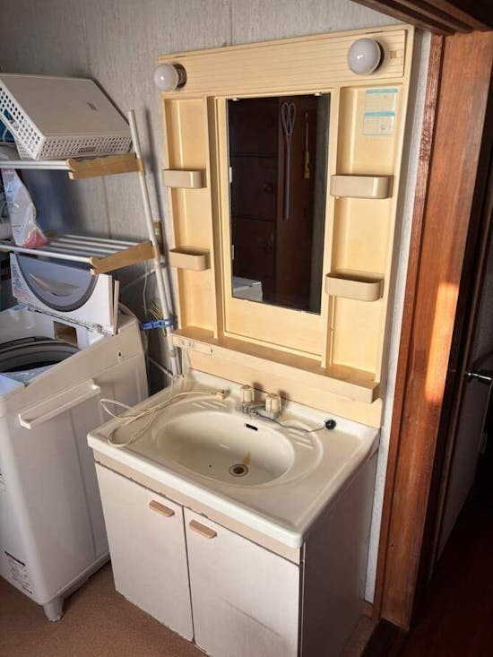 工事前　茨城県土浦市のお客様の化粧台取付工事