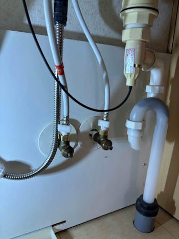 茨城県稲敷郡のお客様の洗面台水栓交換工事　具体的な工事内容3