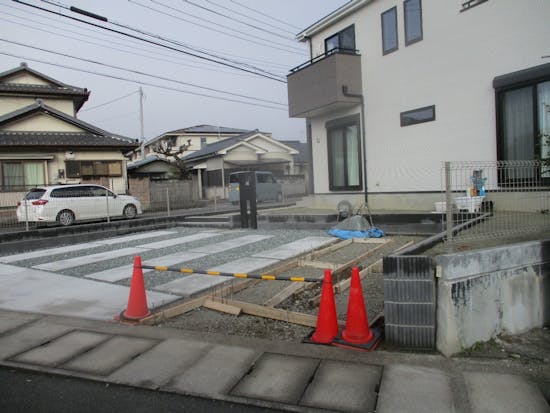 工事前　山梨県南巨摩郡のお客様のカーポート工事