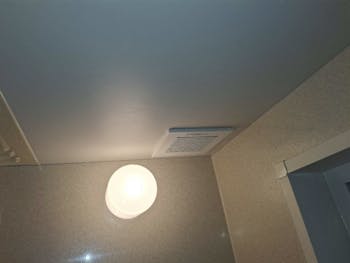 宮城県仙台市のお客様の浴室換気扇交換工事