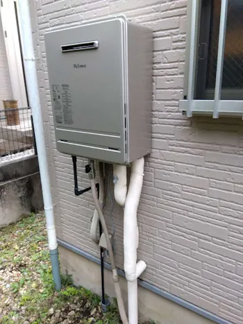 東京都青梅市のお客様の給湯器交換工事