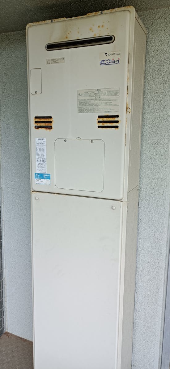 工事前 千葉県のお客様の給湯器交換工事