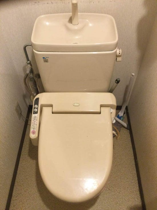 工事前　東京都青梅市のお客様の温水洗浄便座交換工事