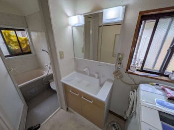 静岡県静岡市のお客様の洗面化粧台工事