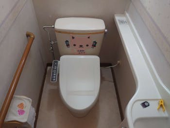 愛知県名古屋市のお客様の便座交換工事