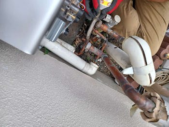 東京都八王子市のお客様の給湯器交換工事　具体的な工事内容1