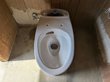 静岡県磐田市のお客様のトイレ交換工事　具体的な工事内容1