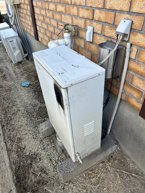 工事前　宮城県仙台市のお客様の石油給湯器交換工事