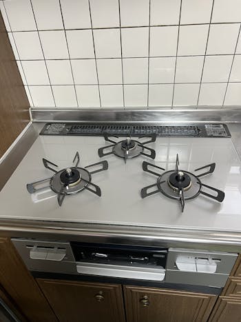 彦根市のお客様のビルトインコンロ交換工事　具体的な工事内容2