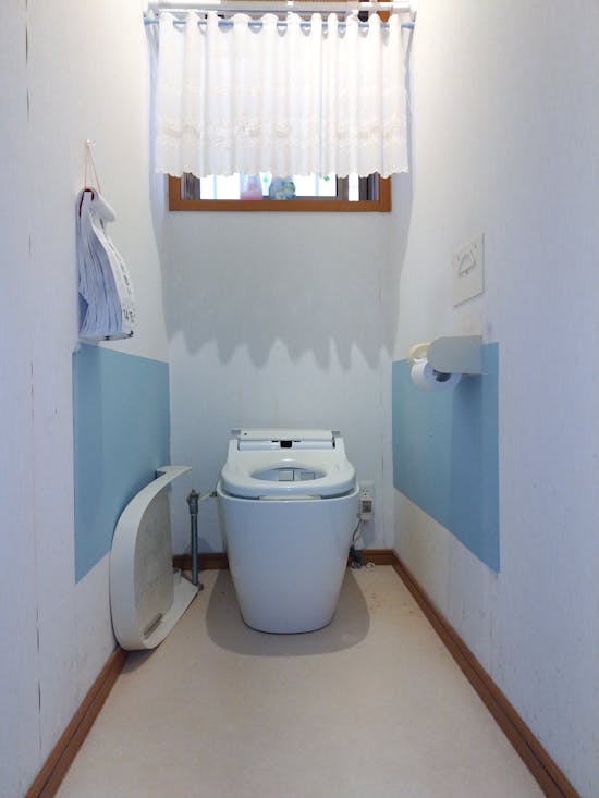 工事前　藤枝市のお客様のトイレ交換・トイレ内装工事