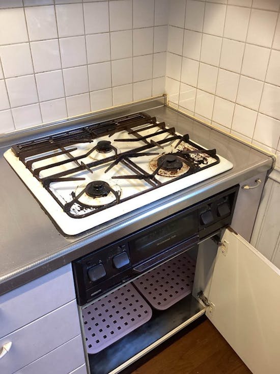 工事前　神奈川県横須賀市のお客様のビルトインコンロ交換工事