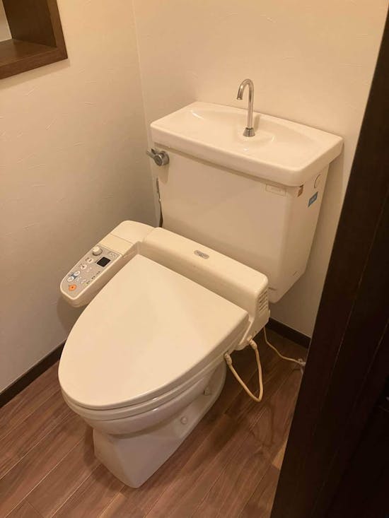 工事前　群馬県前橋市のお客様のトイレ交換洋➟洋工事