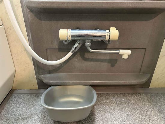 工事前　東京都八王子市のお客様の浴室水栓交換工事