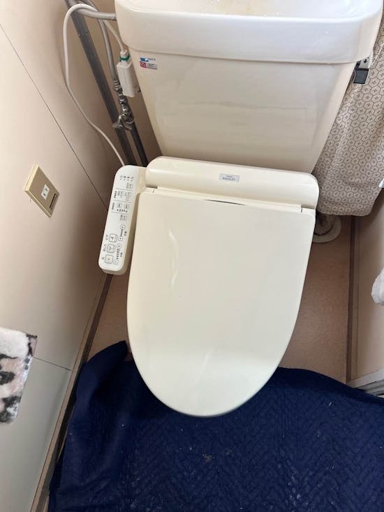 工事前　宮城県塩竈市のお客様の温水洗浄便座交換工事